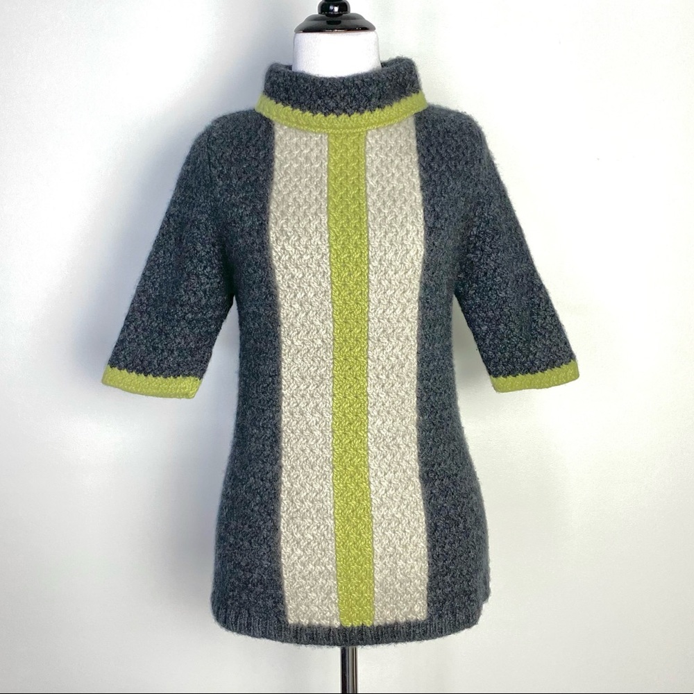 Barneys New York by Taste Luxury Humor 100% cashmere sweater, made in Italy